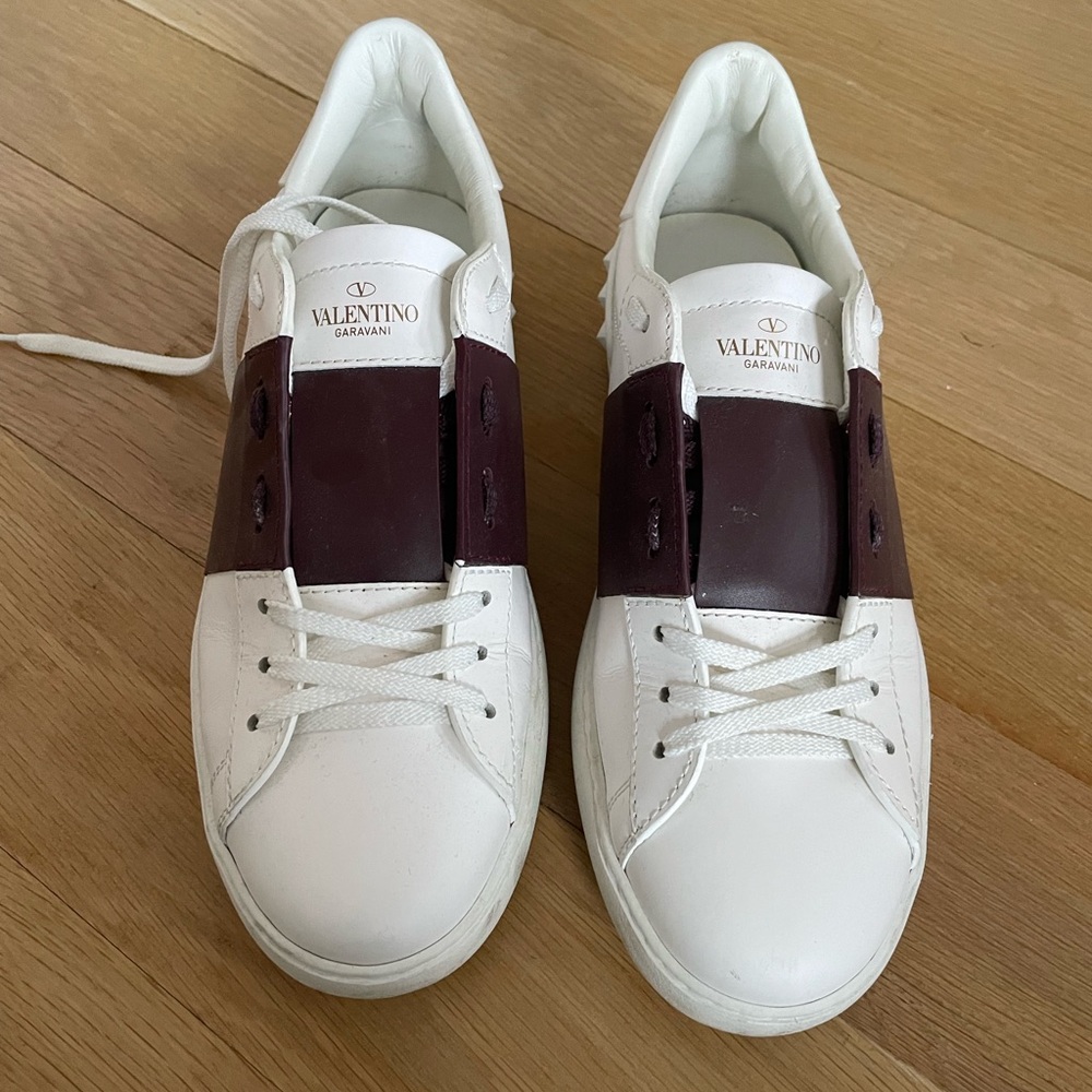 Valentino Rockstud Sneaker